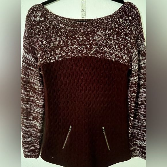 Fitted Tunic Sweater - Picture 2 of 14